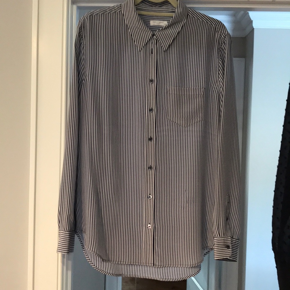 Long sleeve button down shirt